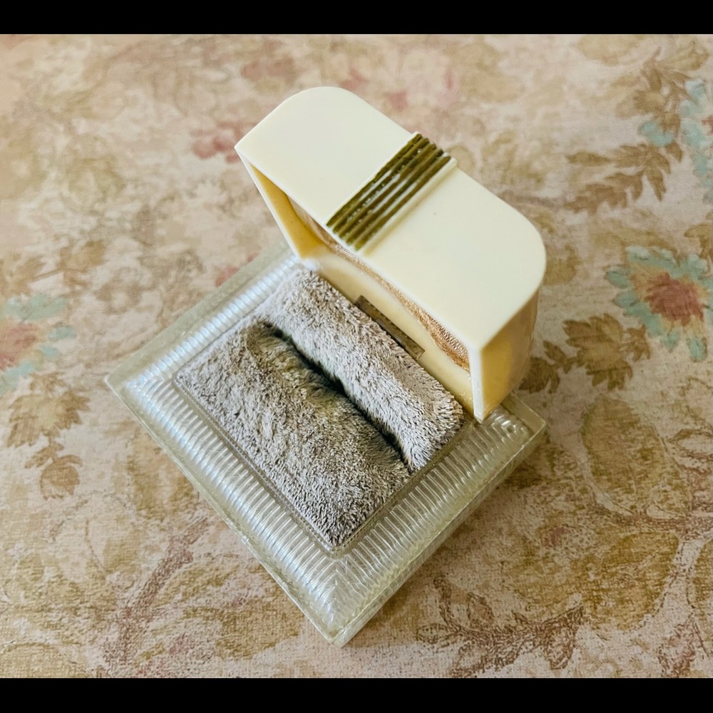 Sale:  Vintage Celluloid Ring Box